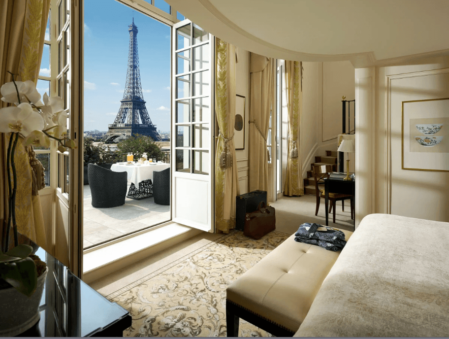 Dal migliore per le famiglie al più romantico, i 10 indirizzi alberghieri più lussuosi di Parigi