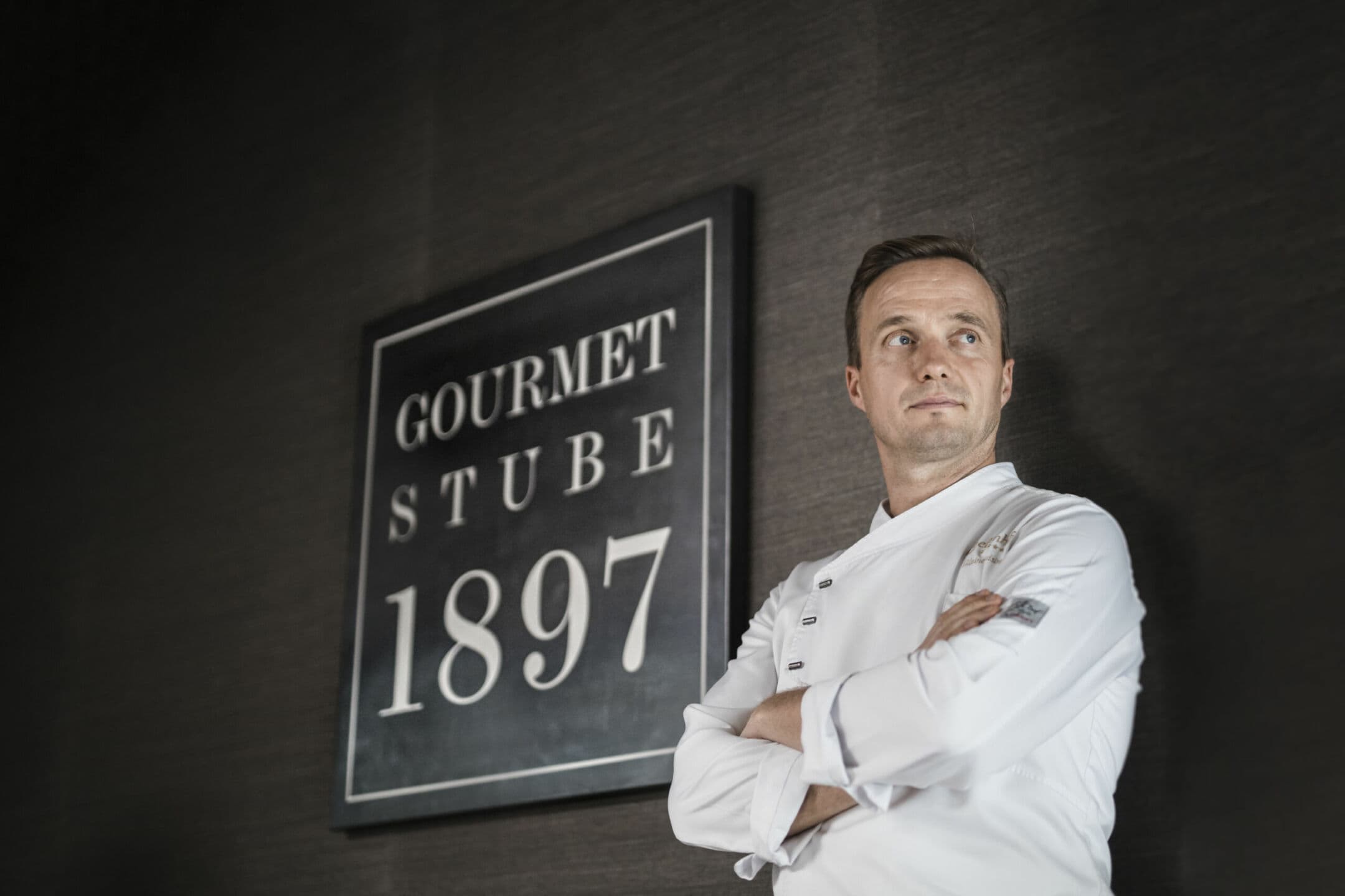 Un’oasi del benessere che esalta il gusto: alla scoperta del Quellenhof Gourmetstube 1897