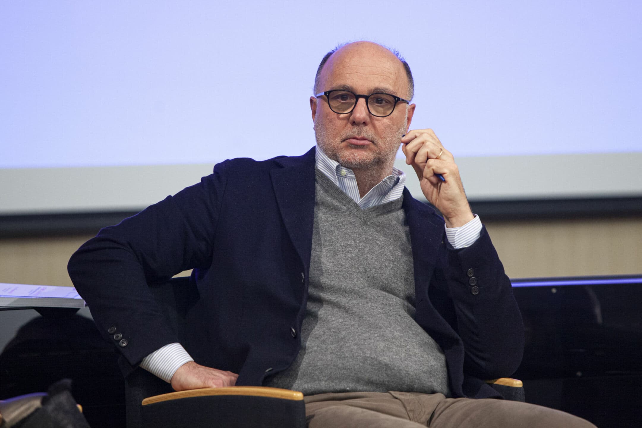 Guerra a 360 gradi: "La stanza dei bottoni di Prada resta in Italia. Passaggio generazionale del gruppo? Serve lungimiranza"