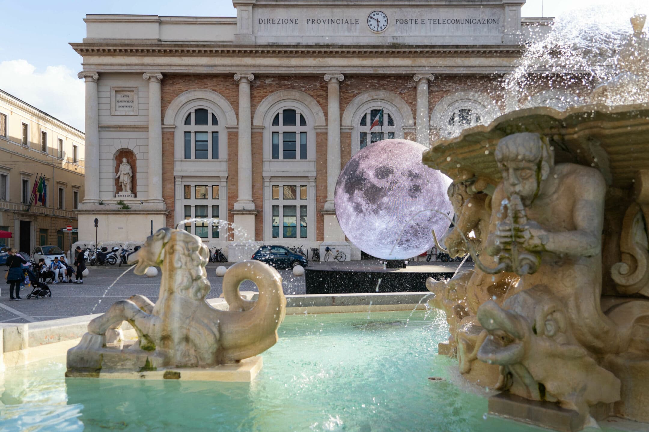 Cultura, musica e buon cibo: viaggio a Pesaro, capitale italiana della cultura 2024 che ha dato i natali a Rossini