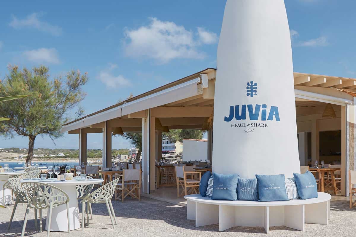 Paul & Shark vola a Formentera: al via la collaborazione estiva con Juvia