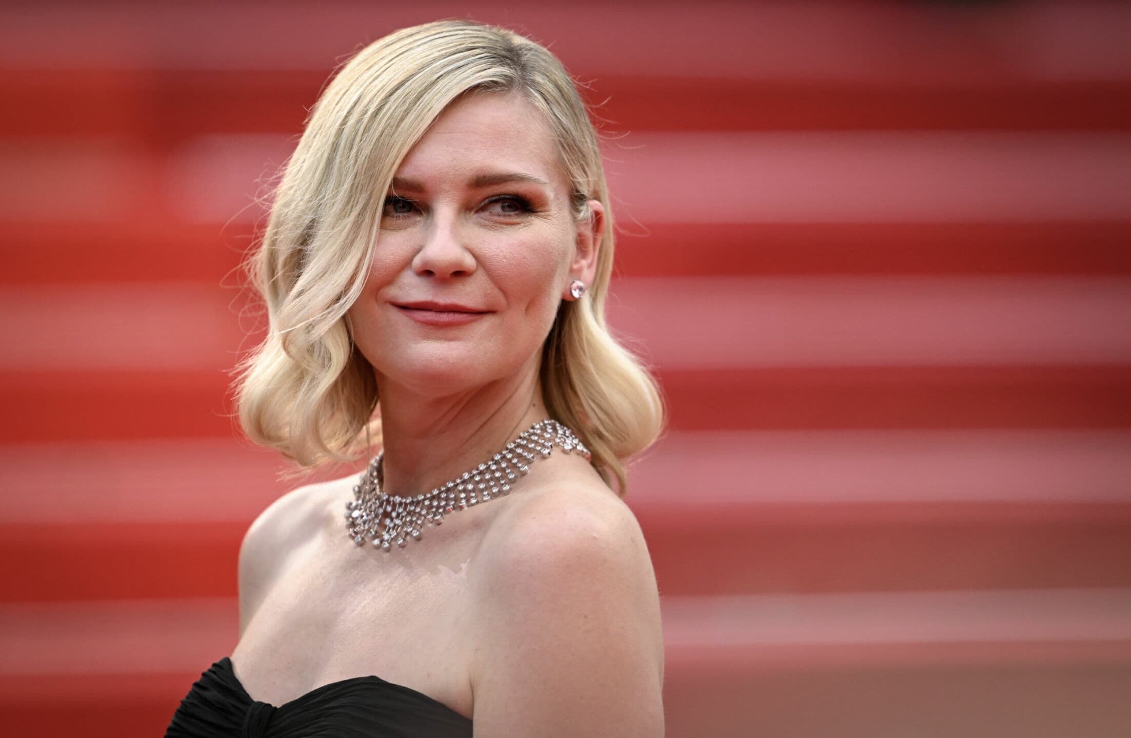 Gli inizi, l'ultimo film con Garland e la famiglia: Kirsten Dunst si racconta a Forbes