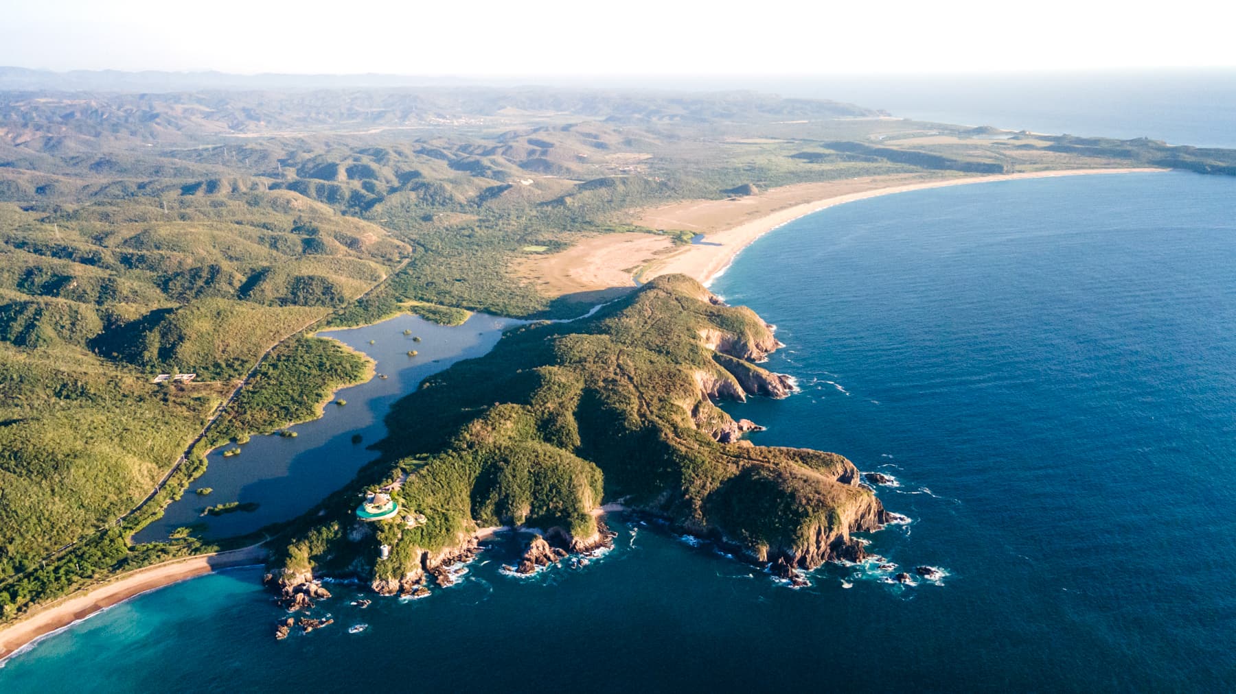 Viaggio a ?! Careyes, un gioiello nascosto tra le onde del Pacifico amato da celebrities e imprenditori