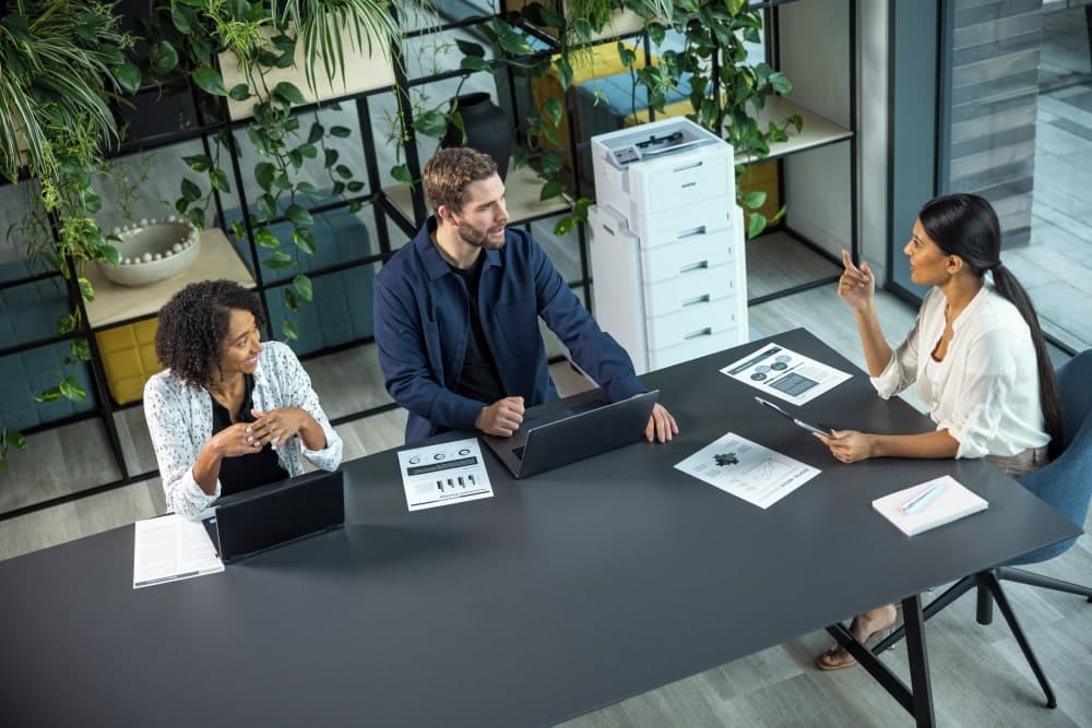 Dall’inchiostro alle materie prime usate per le cartucce: gli elementi per una stampa responsabile e sostenibile