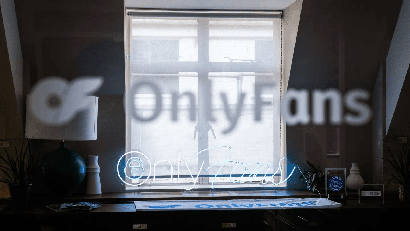 Come OnlyFans è diventato una miniera d'oro da 4 miliardi di dollari per il suo proprietario