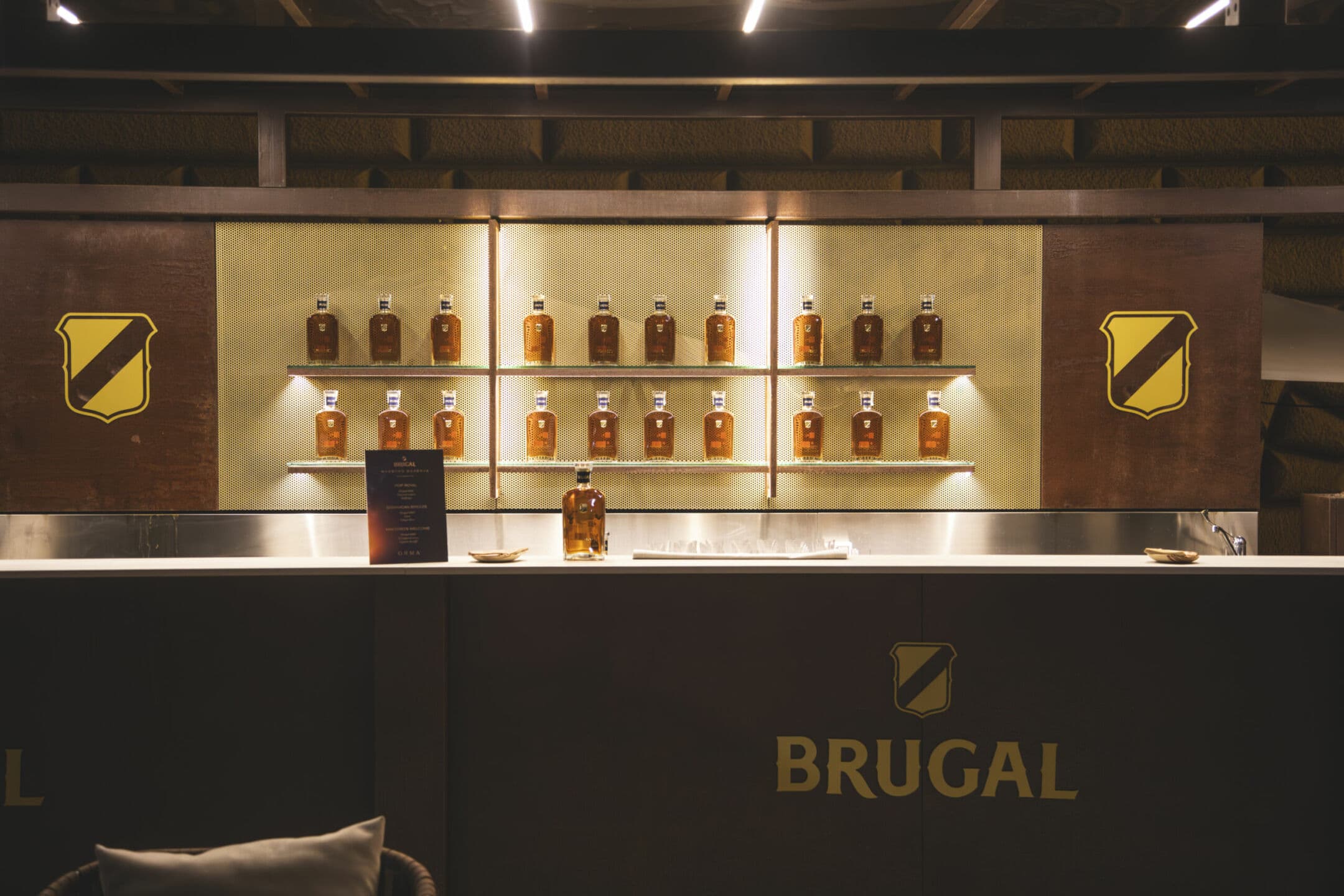 Maestro Reserva, il rum ultra-premium di Brugal distribuito in Italia da Velier