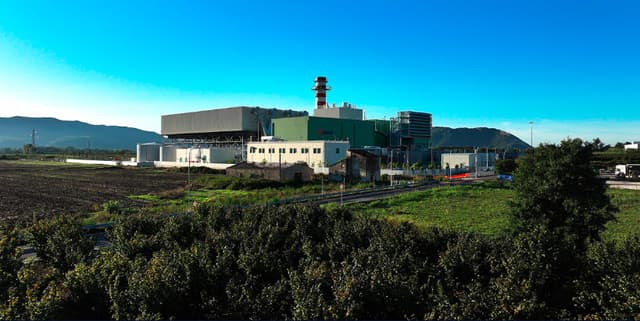 Edison inaugura una nuova centrale termoelettrica: investimento da oltre 450 milioni di euro