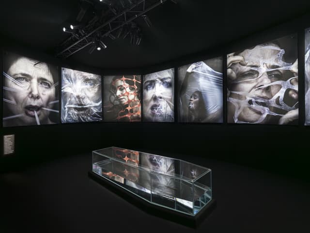 Sanlorenzo debutta a Venezia con Breathtaking: l’arte contro l’inquinamento marino