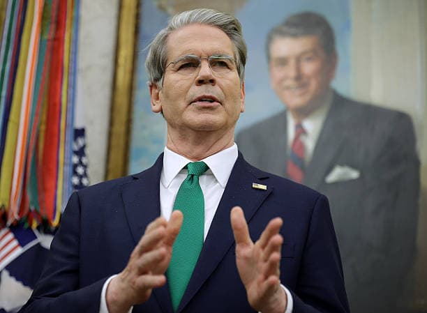 Bessent ammette che le grandi compagnie petrolifere non sono interessate al Venezuela