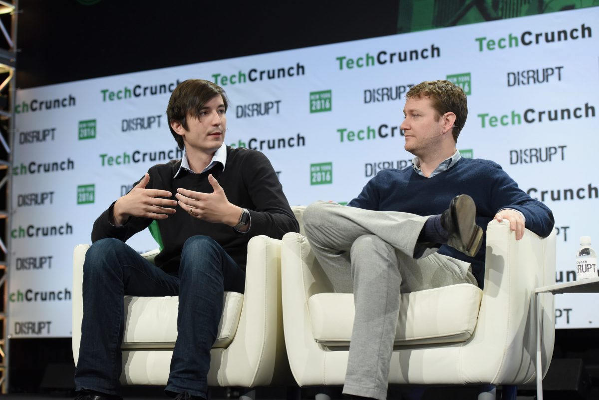 Robinhood fa il suo esordio in Borsa. Luci e ombre dell’app che ha portato alla ribalta i piccoli trader