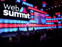 Il palco del Web Summit di Lisbona