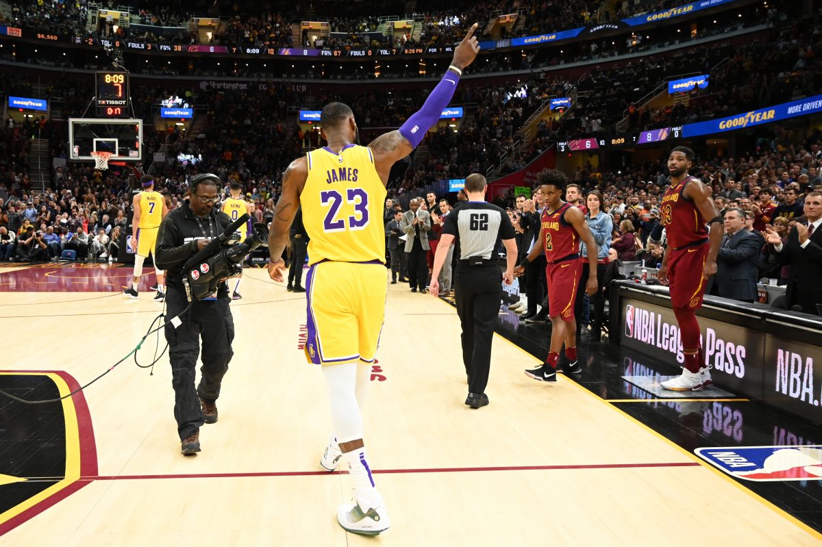 Come LeBron James ha costruito un patrimonio di 450 milioni di dollari