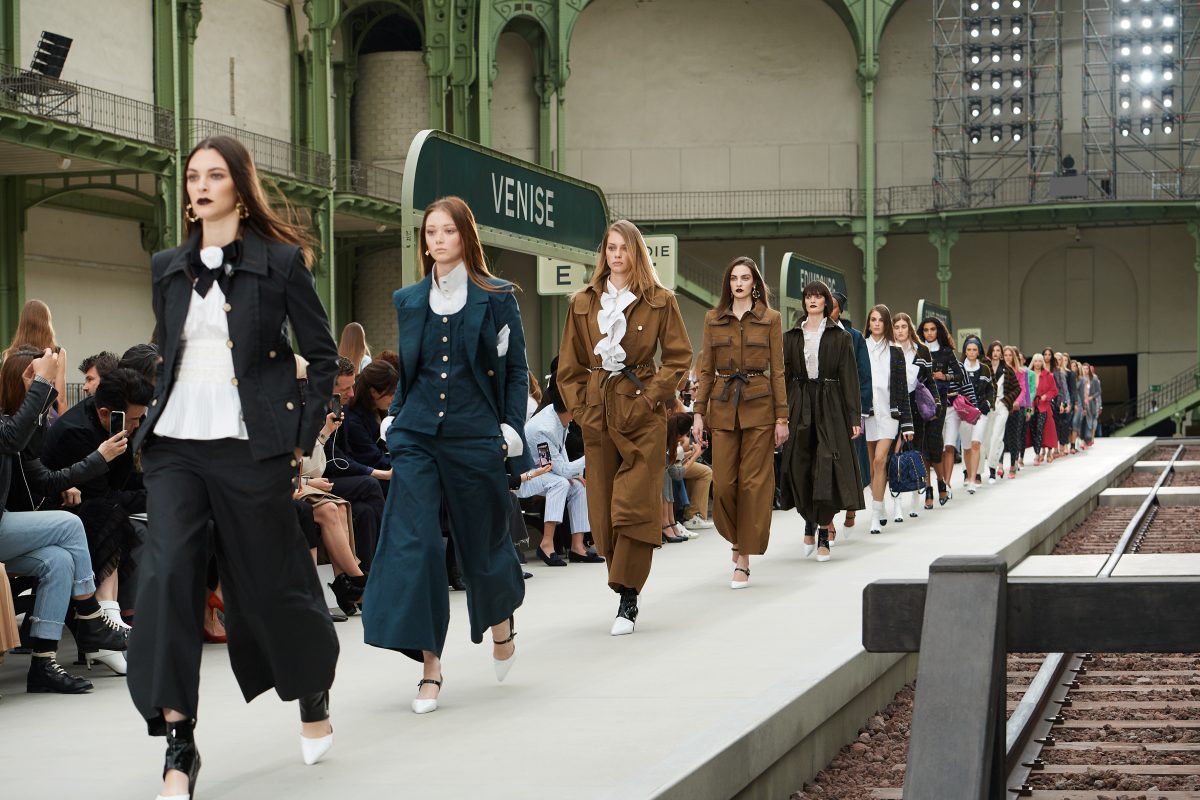 A Chanel piace green: l’investimento che vuole rivoluzionare il tessile