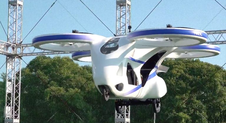 Nec flying car