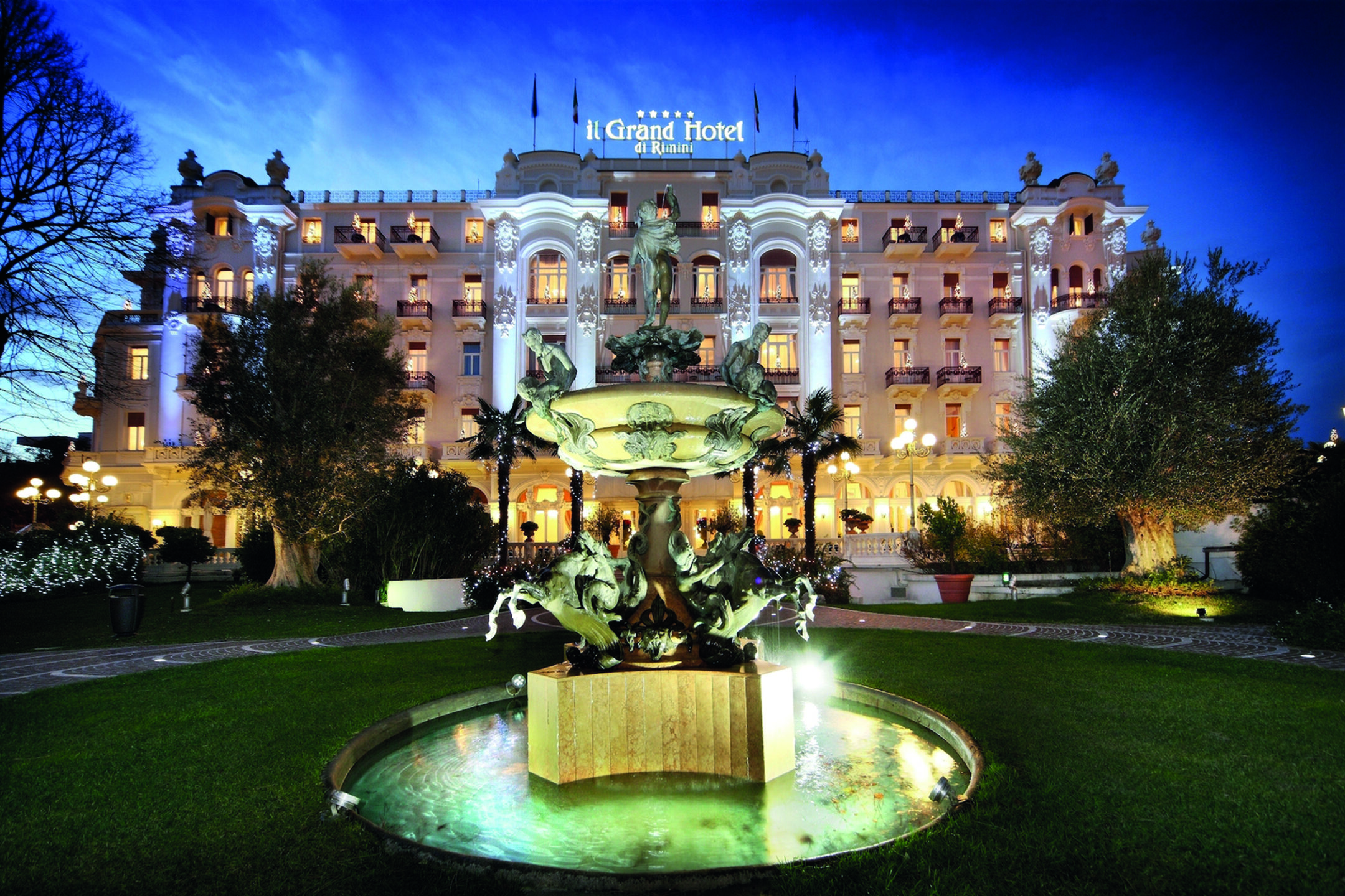 Migliori hotel italiani: Grand Hotel Rimini tra le 100 Eccellenze Italiane per Forbes