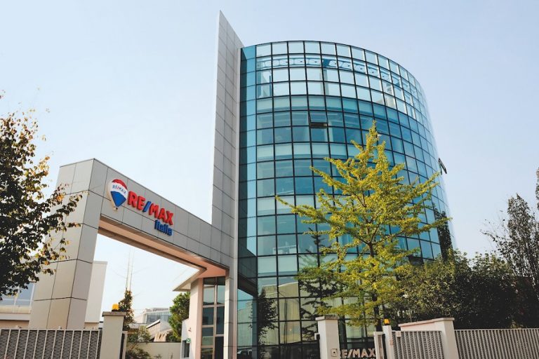 Mercato immobiliare: Remax Italia, building 2