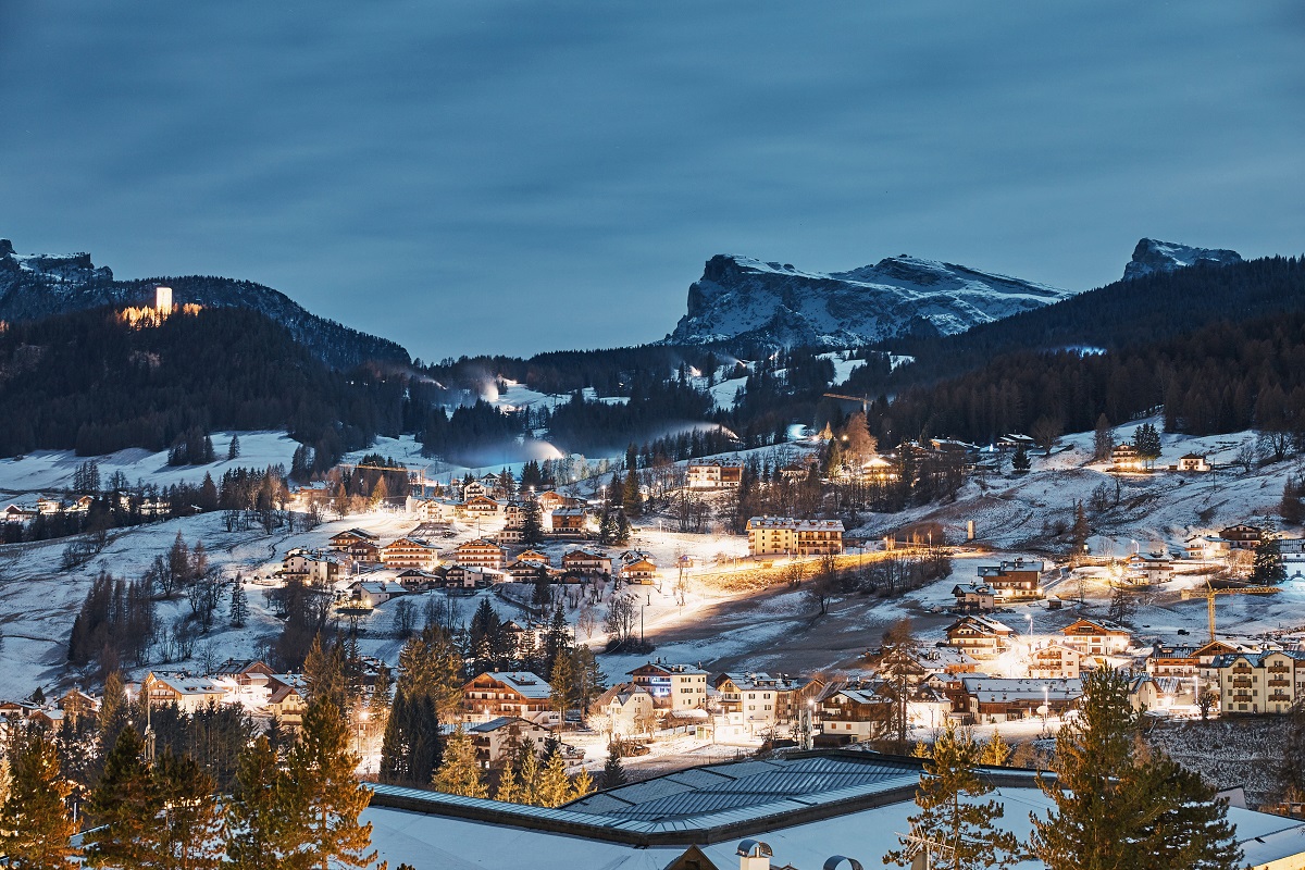 Cortina d'Ampezzo e Courmayeur tra le prime 10 località sciistiche più esclusive al mondo