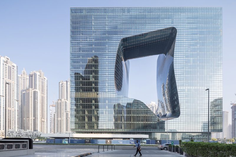 Hotel Me Dubai - The Opus Zaha Hadid - esterno