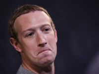 mark zuckerberg nel 2020 non ha venduto un'azione Facebook per la sua Chan Zuckerberg Iniziative