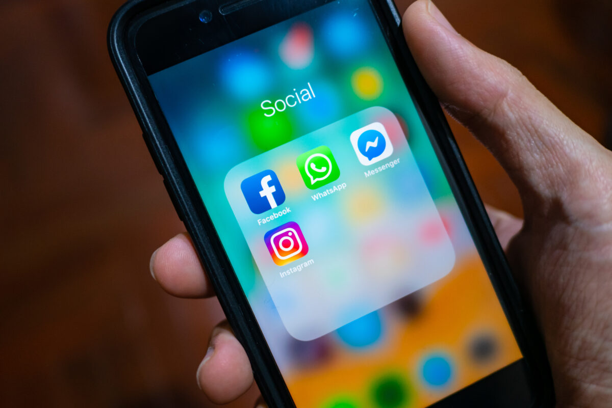 Facebook ha cominciato a unire i Direct di Instagram con l’app Messenger