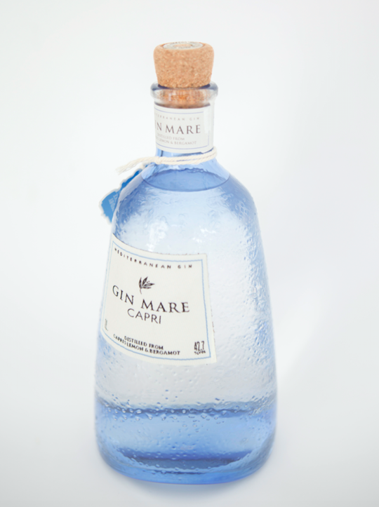 Gin mare: il prodotto mediterraneo ottenuto da materie prime di qualità