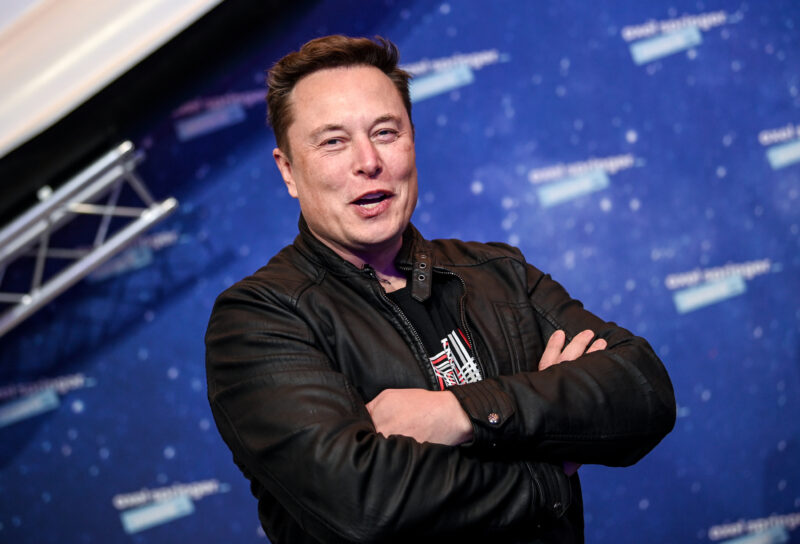 Elon Musk è ora l'uomo più ricco del mondo 