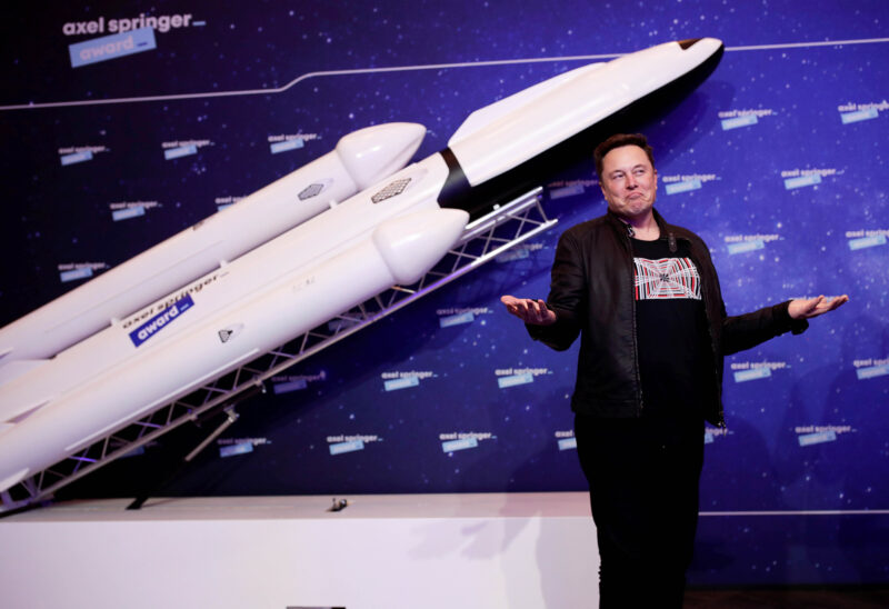 Elon Musk Internet spazio satelliti