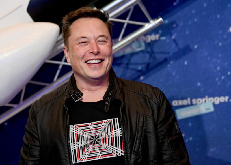Elon Musk, spaceX