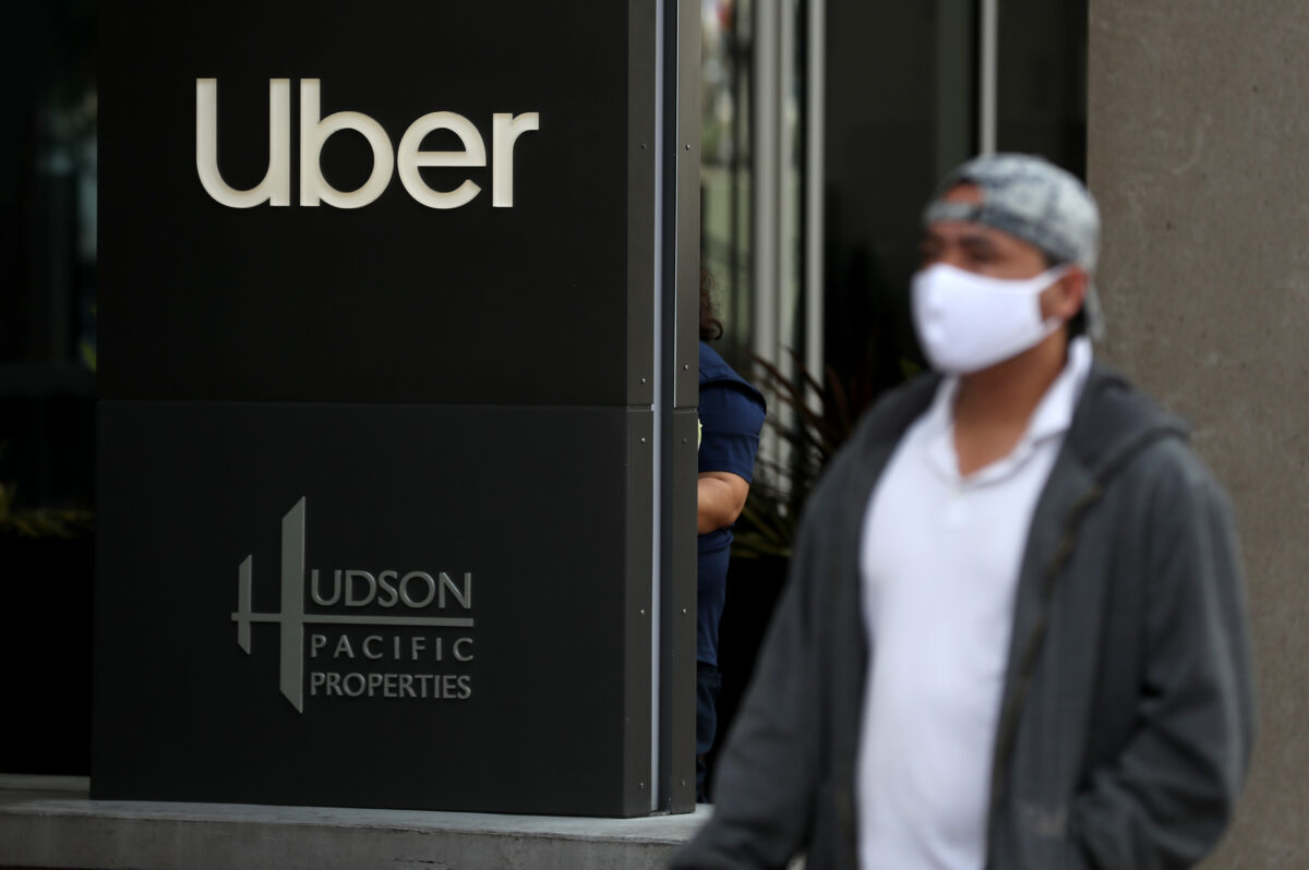 Da Facebook a Uber: le big tech si stanno organizzando per riaprire i loro uffici in Silicon Valley