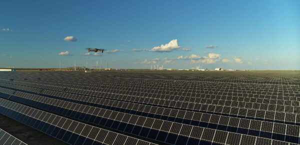 L’esercito delle rinnovabili: chi è il ragazzo sordo dalla nascita a capo del progetto di droni di Enel Green Power
