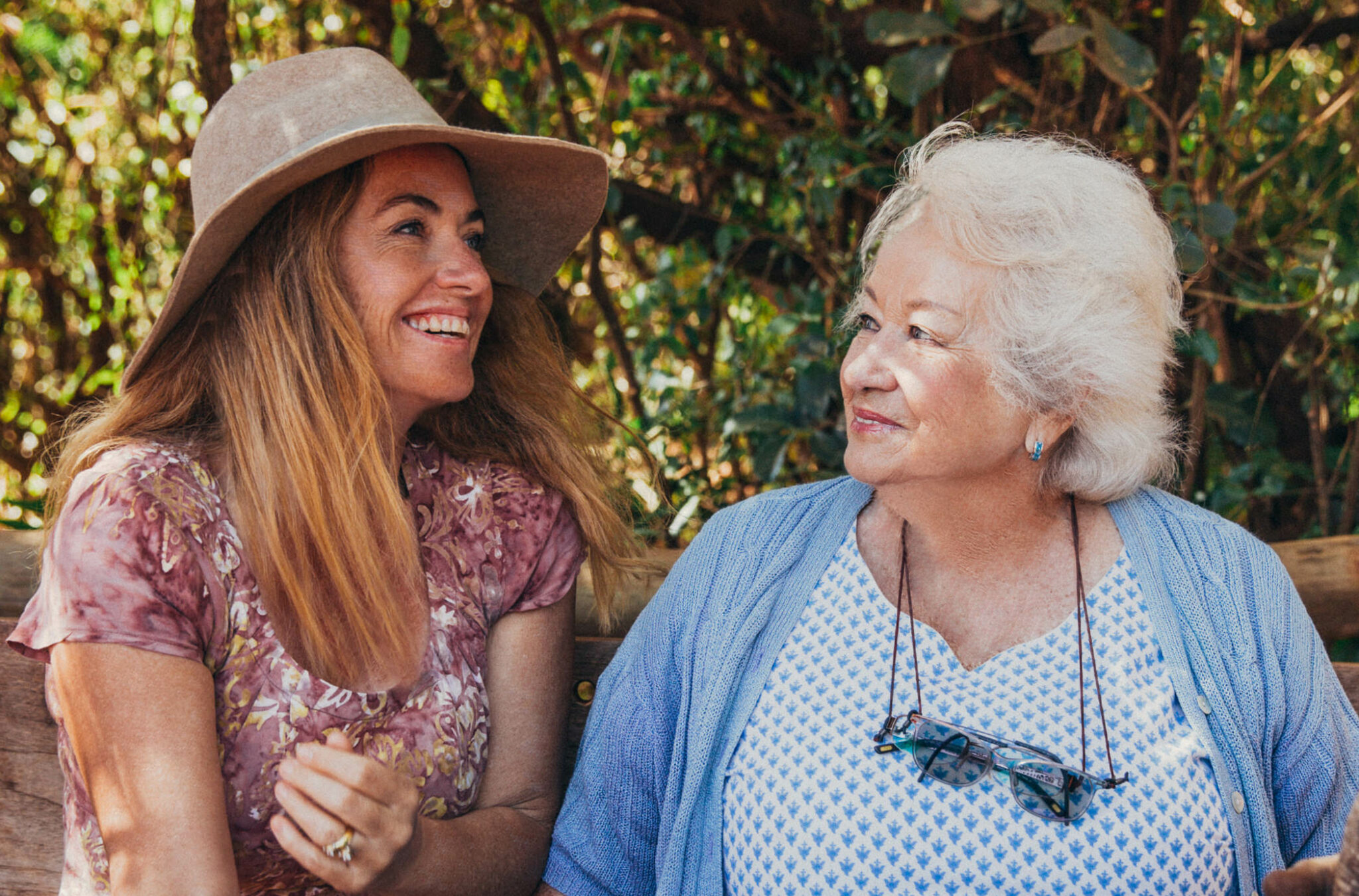 Chi è la donna che salva gli elefanti orfani del Kenya | Forbes Italia