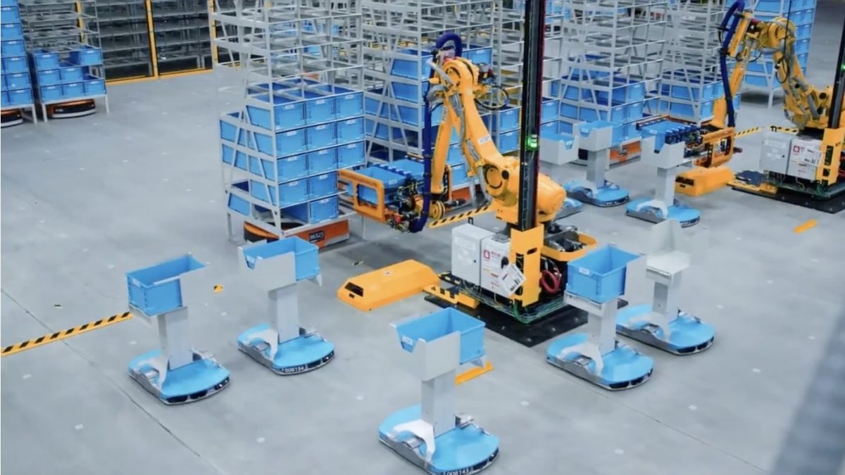 robot Amazon