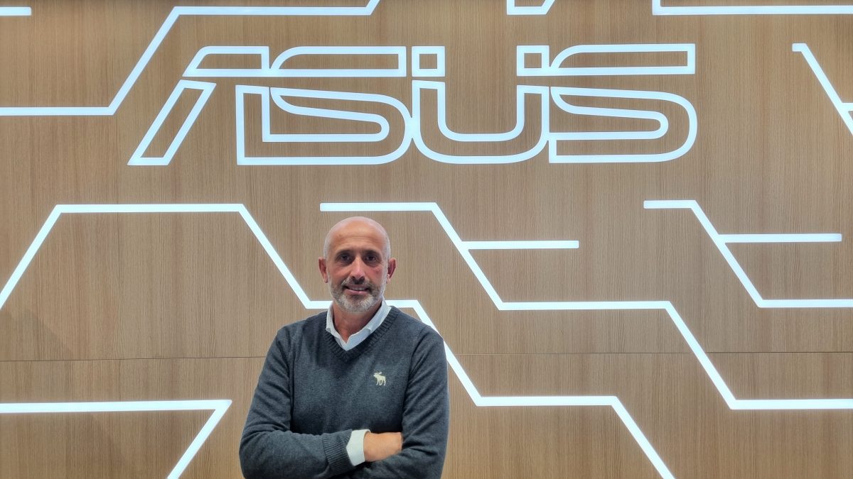 massimo-merici-asus
