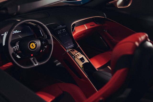 Ferrari Roma Spider