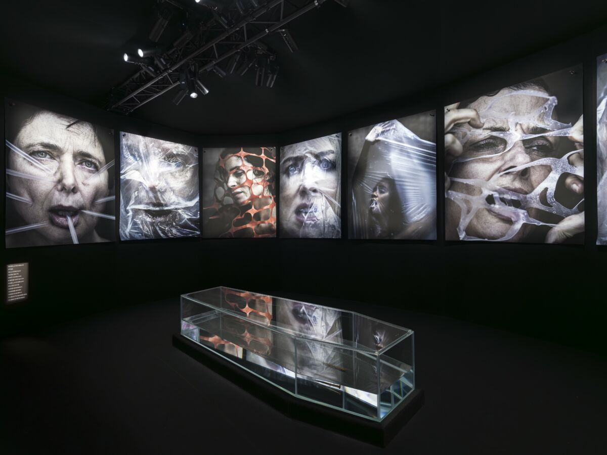 Sanlorenzo debutta a Venezia con Breathtaking: l’arte contro l’inquinamento marino