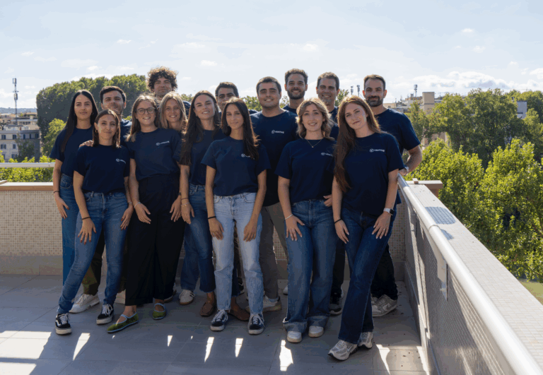 Roberto Sfoglietta insieme al team Ventive