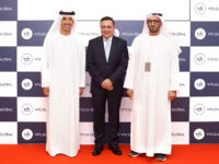 Zubin Karkaria al centro all'inaugurazione del centro Vfs a Dubai