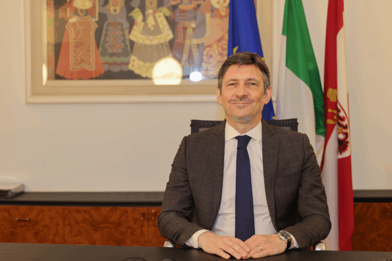 Achille Spinelli, vicepresidente della Provincia autonoma di Trento e assessore allo Sviluppo economico, lavoro, famiglia, università e ricerca.