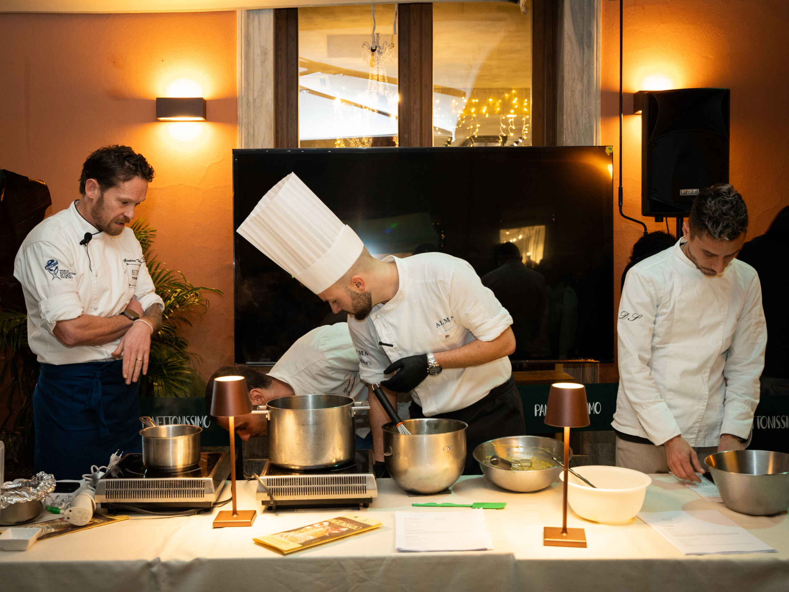 Pietrasanta celebra Panettonissimo: tre giorni di gusto, ospite lo chef Vissani