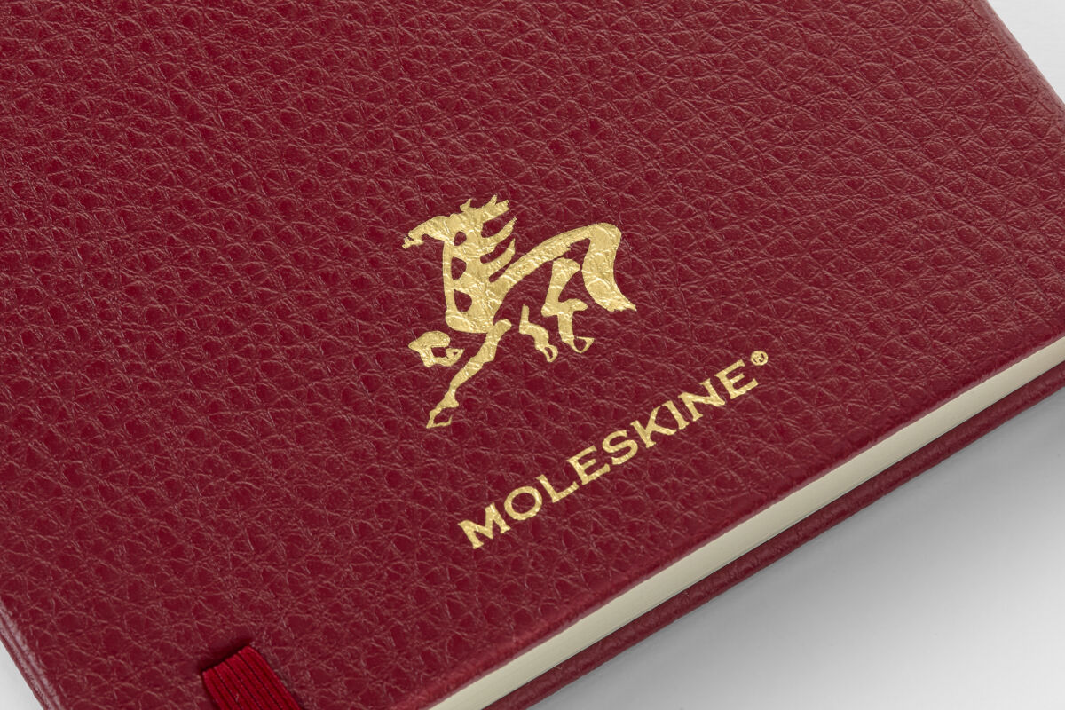 Moleskine si rinnova: tra heritage creativo, nuovi spazi e il ritorno alla scrittura