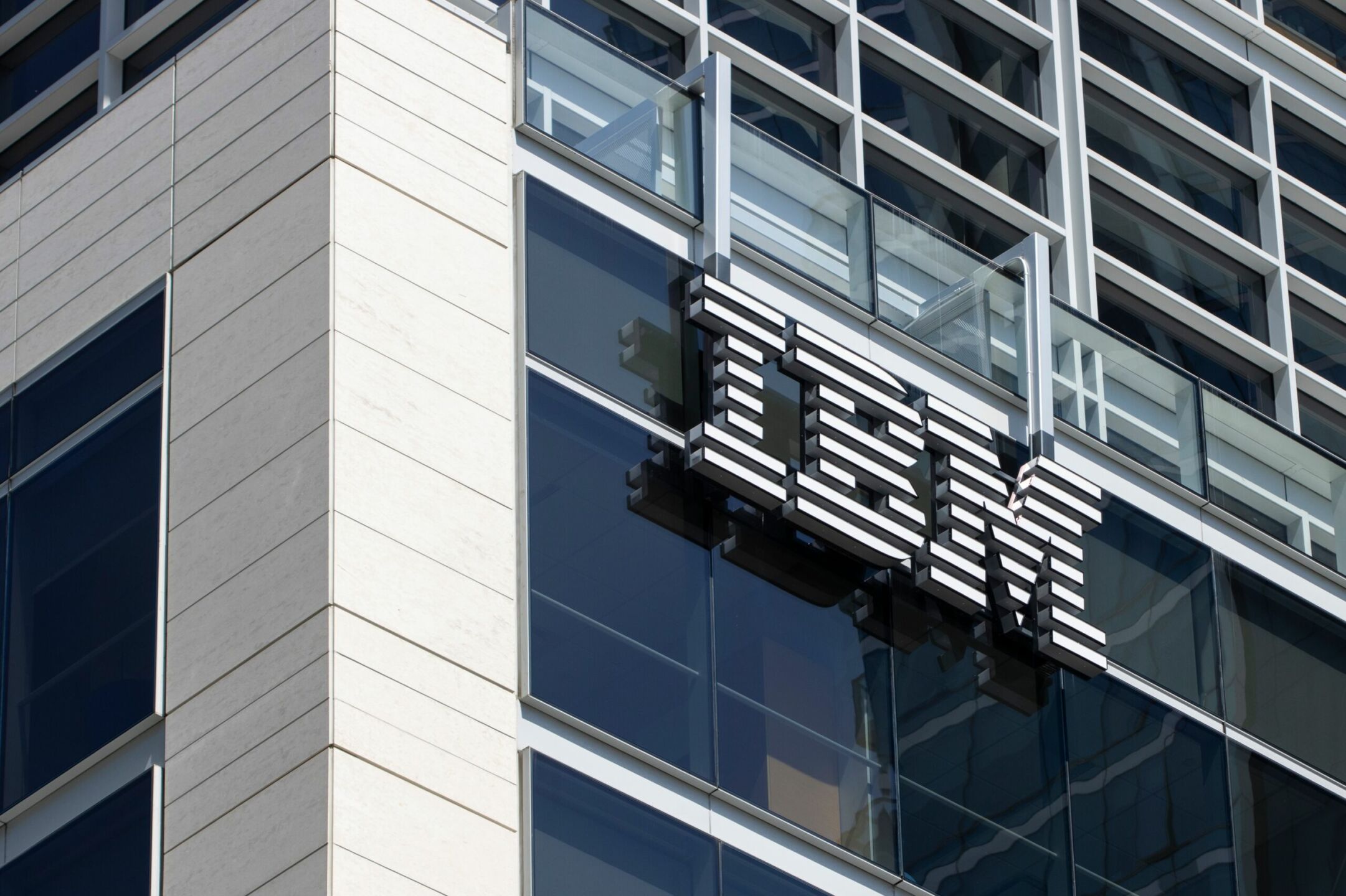 Ibm compra l'azienda di data streaming Confluent per 11 miliardi di dollari