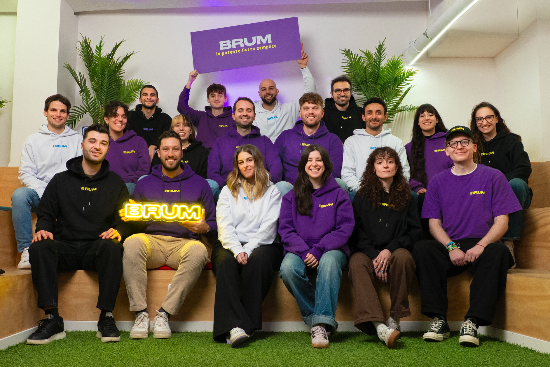 Brum raccoglie 5 milioni per diventare l'autoscuola più grande d'Italia