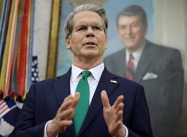 Bessent ha detto che i dazi globali del 15% di Trump inizieranno questa settimana