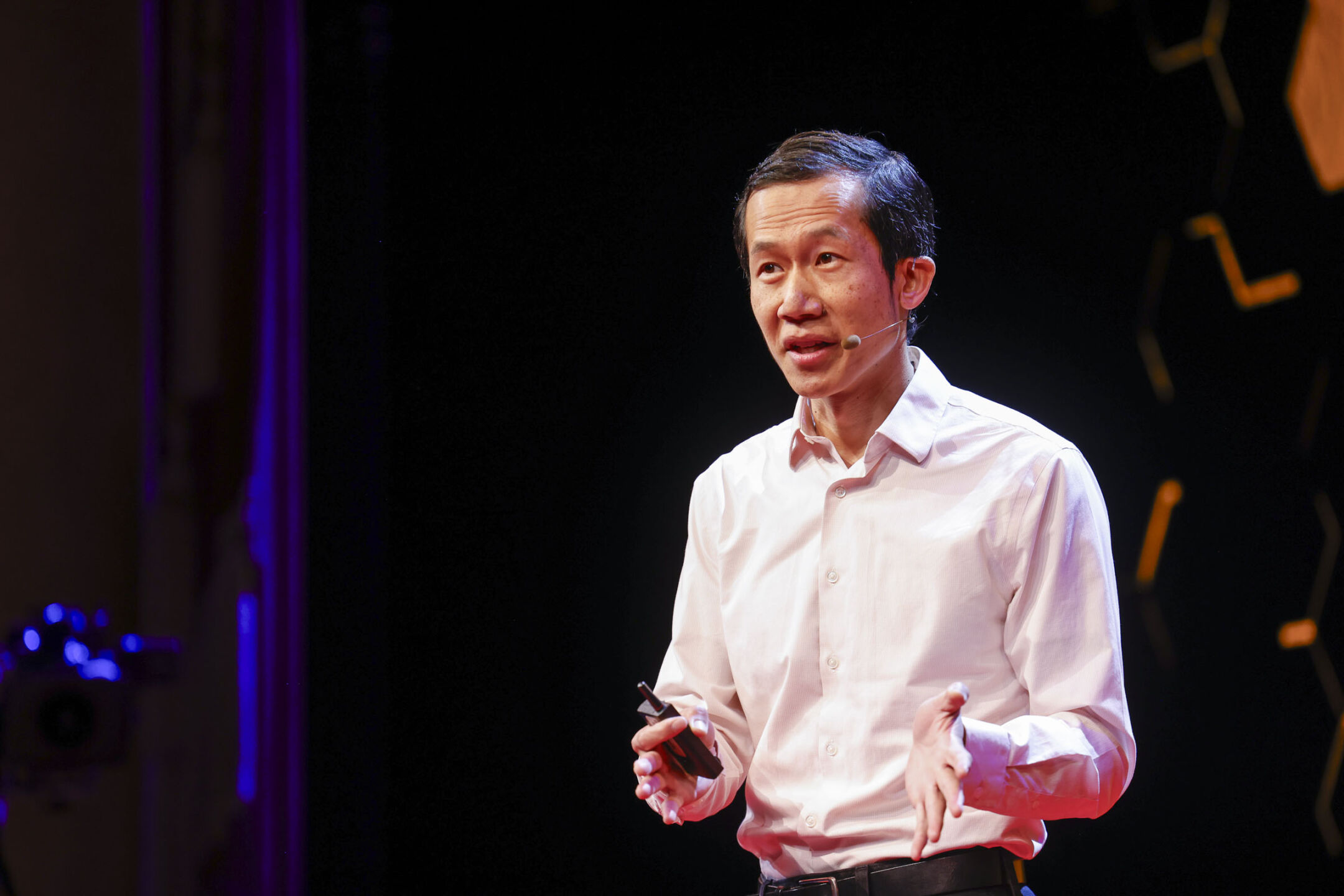 Simile AI, la startup di Stanford che usa agenti digitali per prevedere decisioni