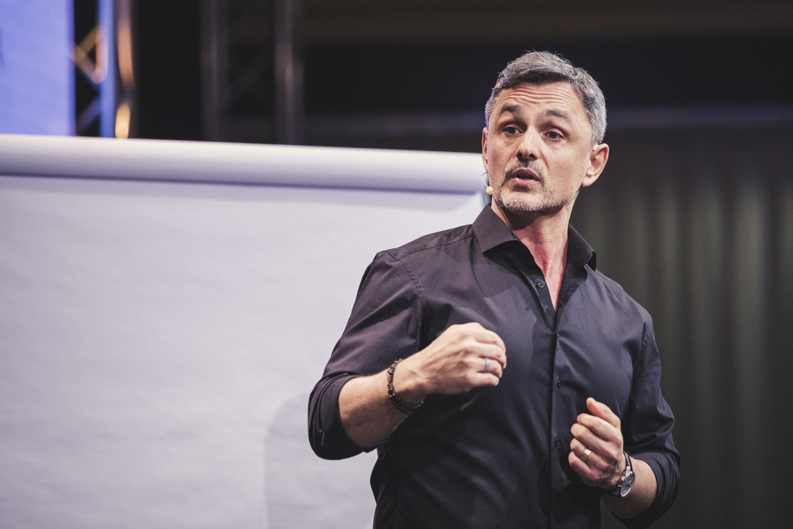 Vivere meglio, non per sempre: la longevità secondo l'ex medico degli astronauti