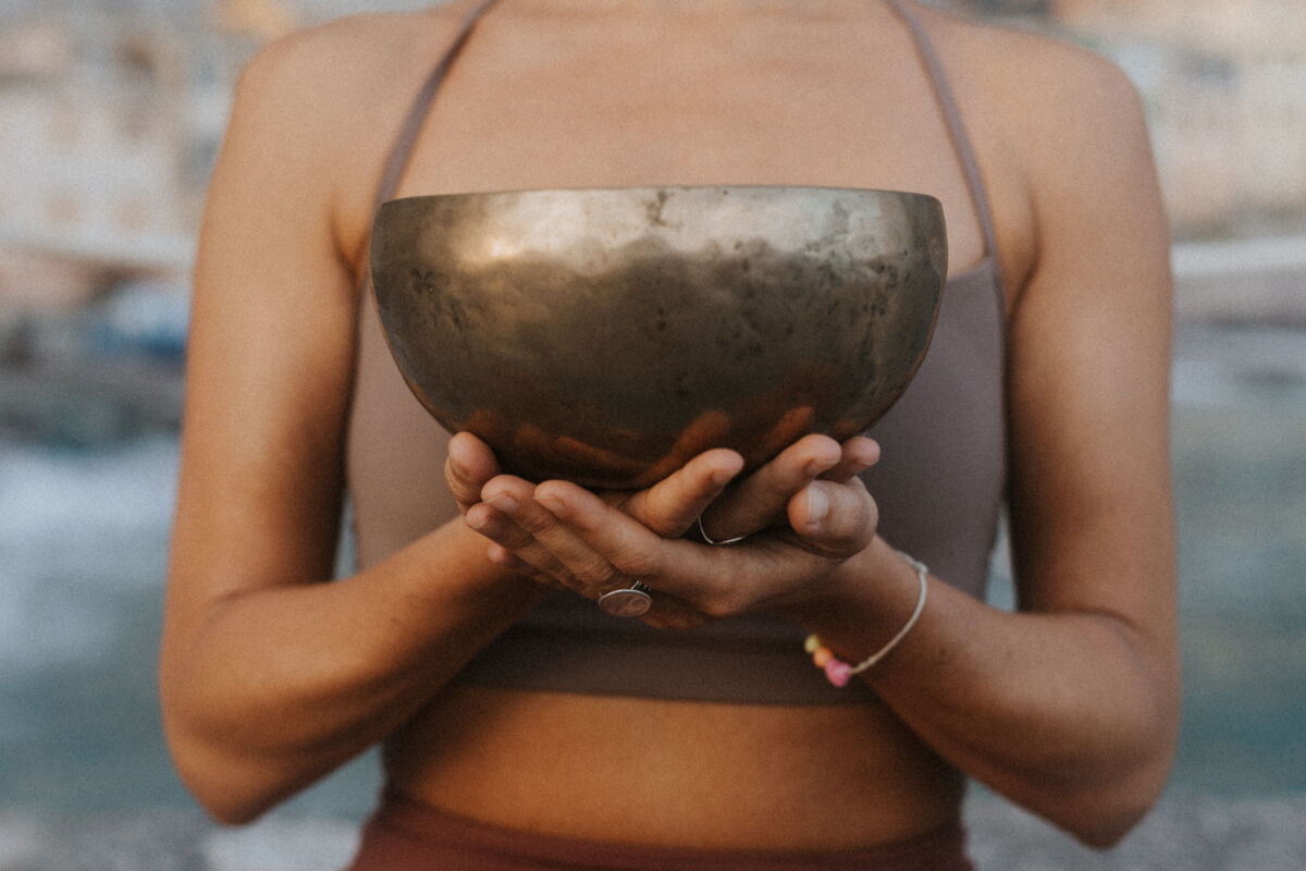 A Bogliasco debutta Familia Yoga Festival: il benessere diventa piattaforma di comunità