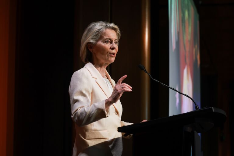 Ursula von der Leyen Commissione europea