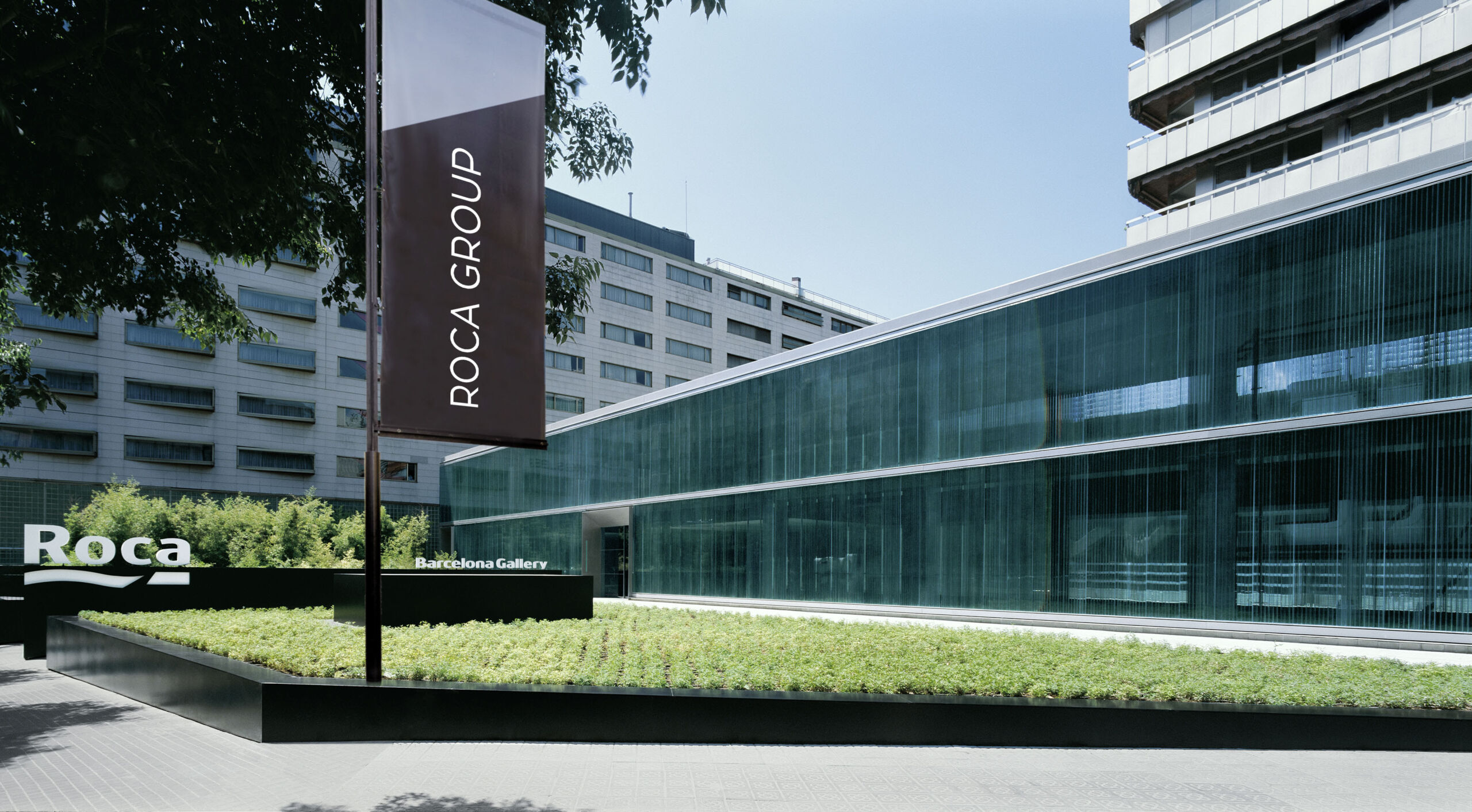 Roca Group torna all’utile con 43 milioni di euro e ricavi per 1,96 miliardi nel 2025