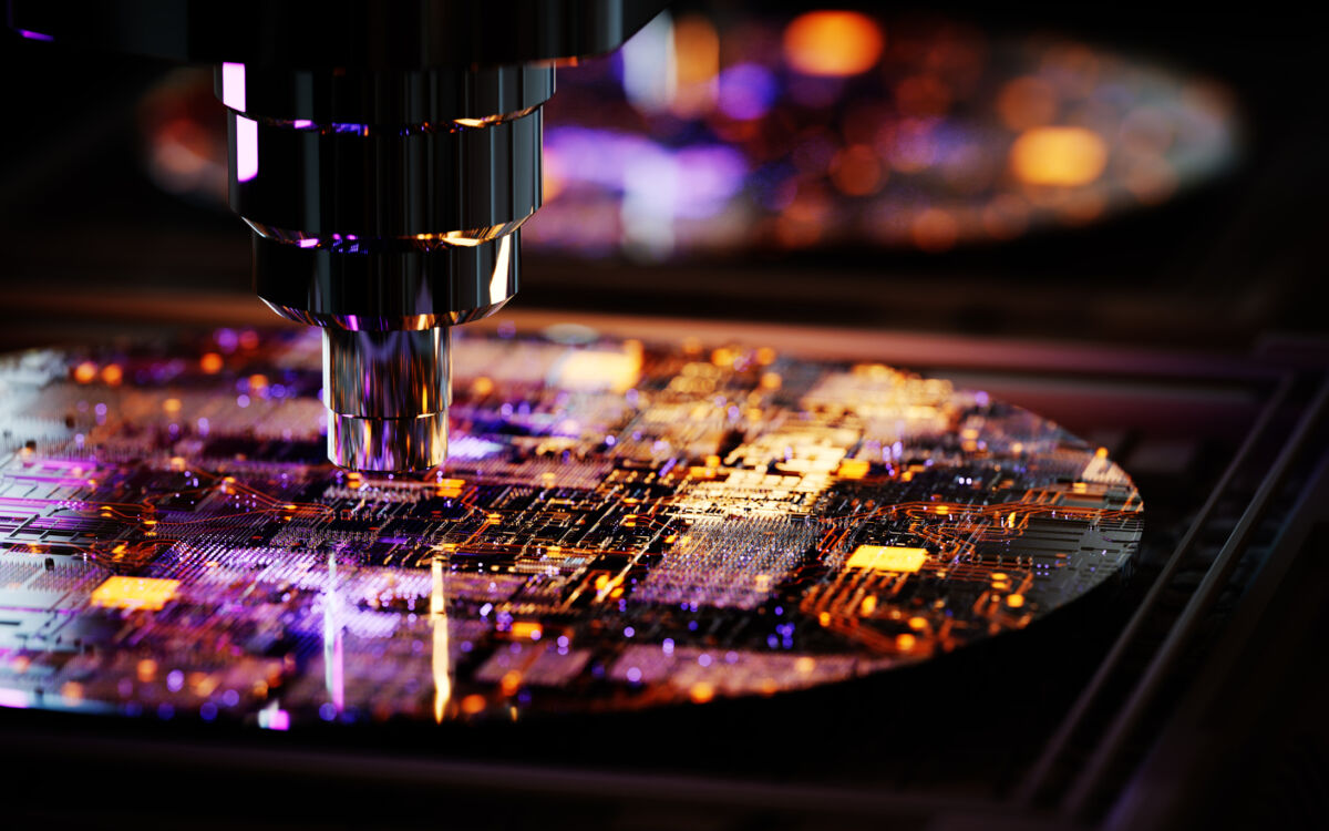 Un dipendente di Nvidia fermato a Taiwan nell’inchiesta sul presunto contrabbando di chip IA verso la Cina
