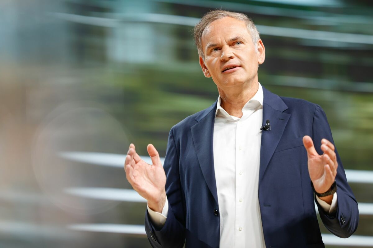 OLIVER BLUME, Volkswagen